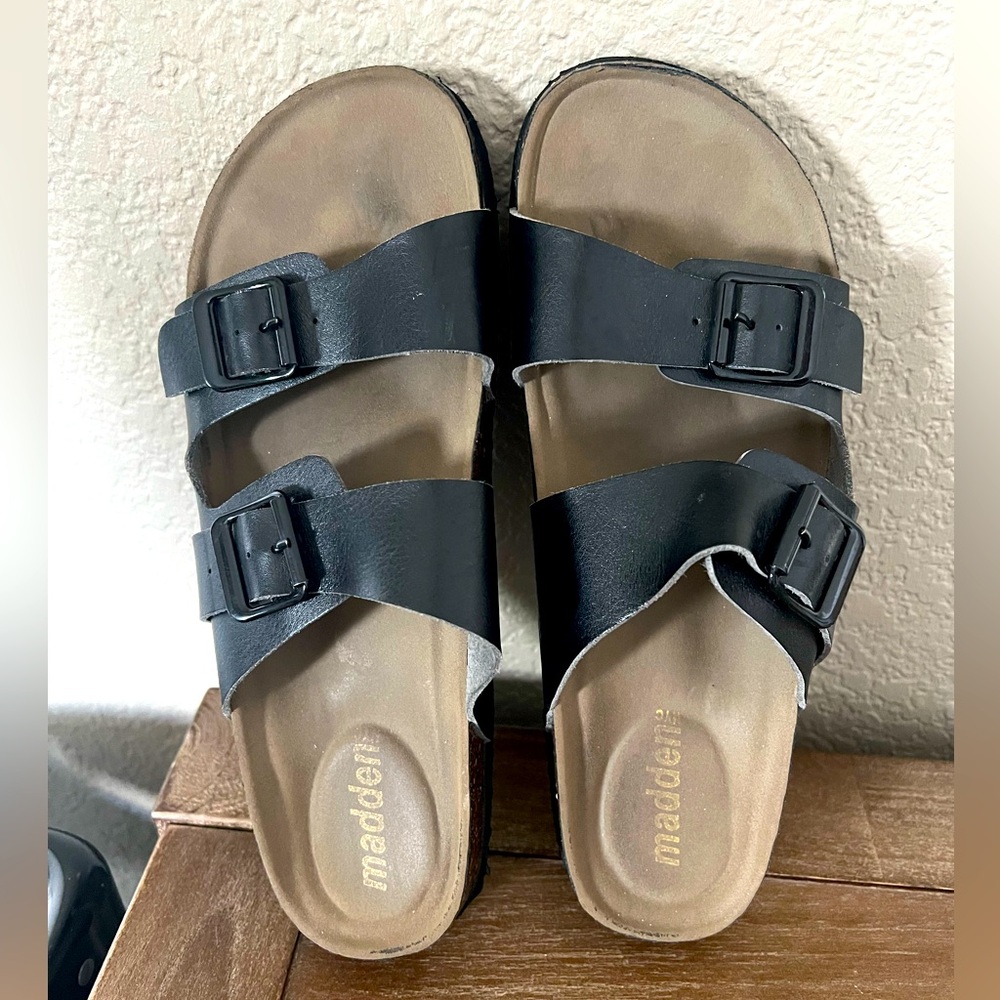 Steve Madden Black Sandals